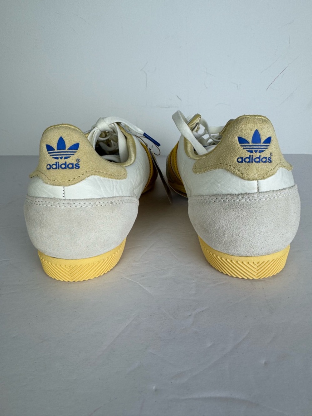Adidas Originals Japan Women’s Sneaker in Cream and Yellow Size 9 NEW - Picture 12 of 16